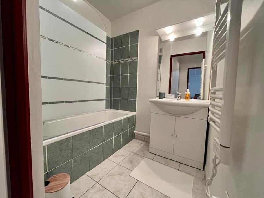 Apartment Lumineux T2/parking Prive-dabnb Limoges
